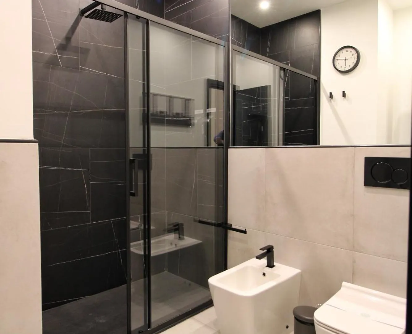 Roma Centro Cdr Luxury Suites 招待所
